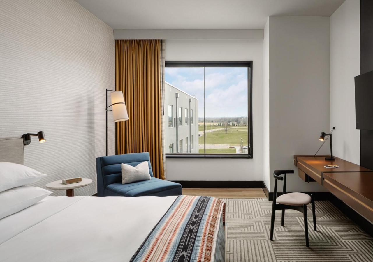Hotel Tupelo, A Wyndham Hotel Exterior photo