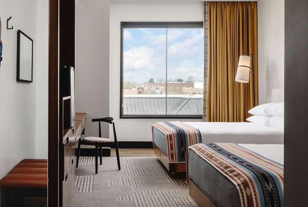 Hotel Tupelo, A Wyndham Hotel Room photo